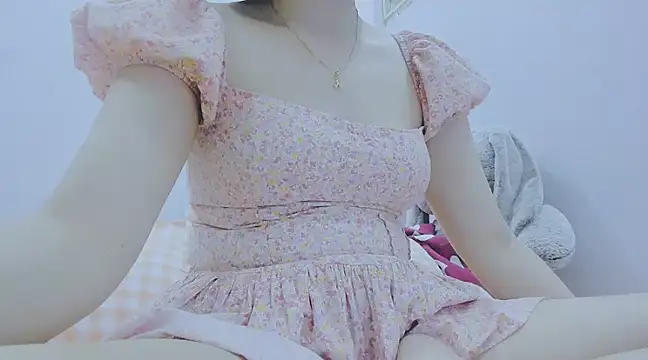 Snapshot of Linh_diudang chatting on 02.13.25 Linh diudang online show from 02.13.25