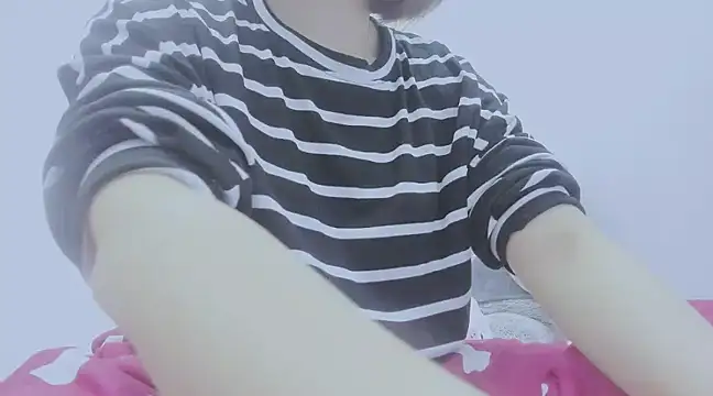 Snapshot of Linh_diudang chatting on 02.23.25 Linh diudang online show from 02.23.25