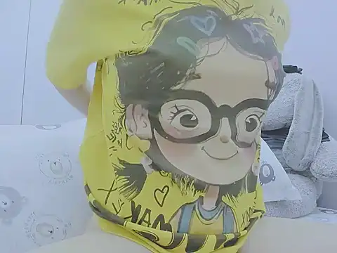 Snapshot of Linh_diudang chatting on 09.15.25 Linh diudang online show from 09.15.25