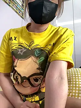 Snapshot of Linh_diudang chatting on 09.26.25 Linh diudang online show from 09.26.25