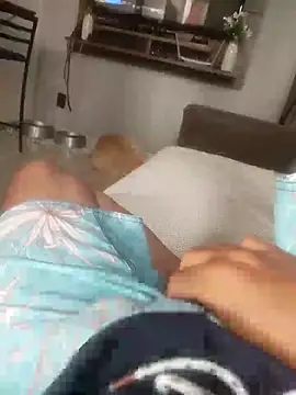 Snapshot of dredre1069 chatting on 12.22.25 dredre1069 online show from 12.22.25