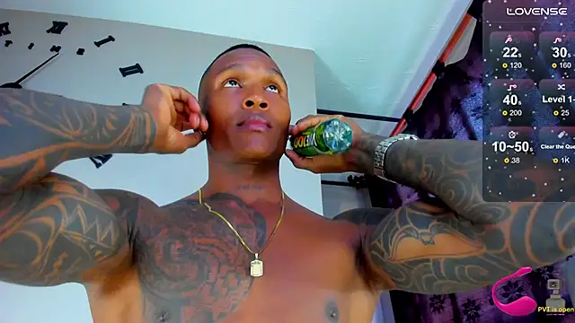 Snapshot of esteveen_ortegas_ chatting on 03.09.25 esteveen ortegas online show from 03.09.25