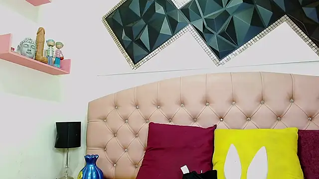 andrea safeira doll online show from 02.12.26