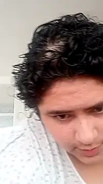 Snapshot of big_small_h0rny_ chatting on 10.06.25 big small h0rny online show from 10.06.25