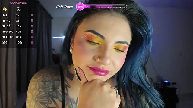 Snapshot of black_wiidow chatting on 11.08.25 black wiidow online show from 11.08.25