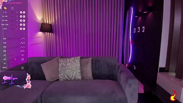 Leah Grey online show from 01.30.25