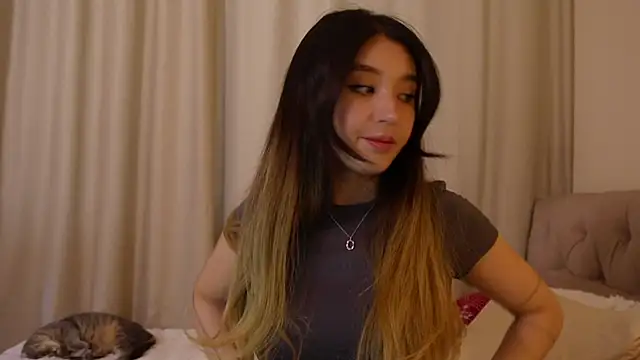 Sarasuo1 online show from 01.07.25