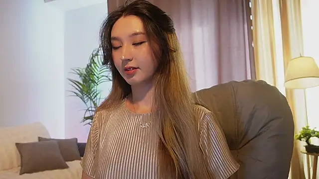 Sarasuo1 online show from 09.13.25