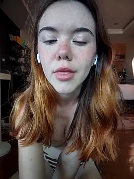 Snapshot of Teya_New chatting on 03.05.26 Teya New online show from 03.05.26