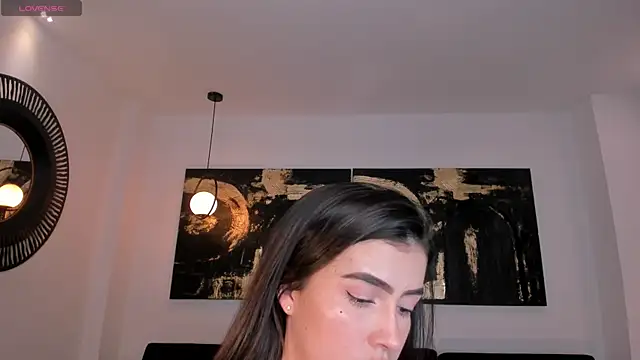 PaulinaSantos  online show from 04.17.26