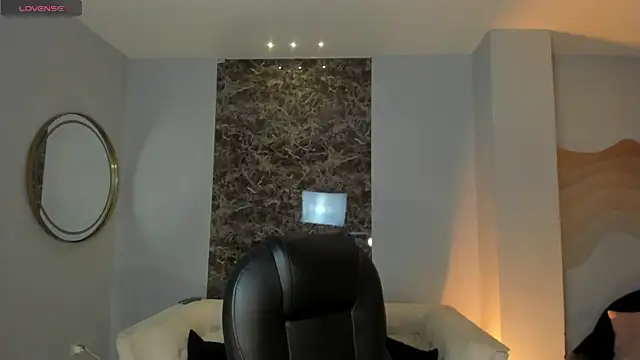 PaulinaSantos  online show from 05.27.26