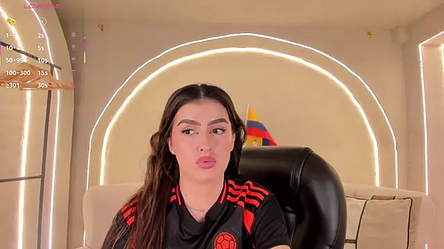 PaulinaSantos  online show from 07.07.26