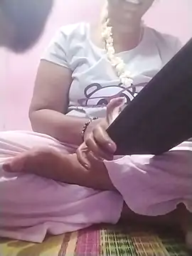 Tamilpriya46 online show from 03.17.25