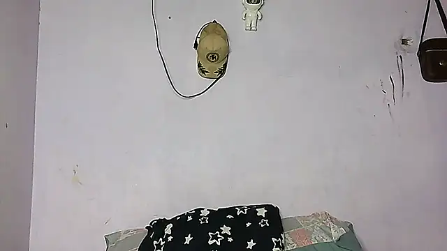 Snapshot of PRINSES24-7 chatting on 02.04.26 PRINSES24-7 online show from 02.04.26