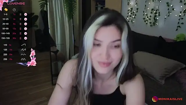 monikavenom online show from 09.28.25