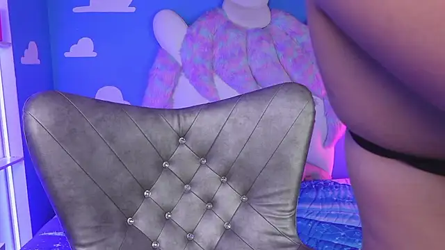 miss keisi online show from 02.20.26