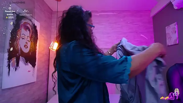 MaturePure online show from 02.10.25