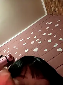 Snapshot of zafka_9 chatting on 09.28.25 zafka 9 online show from 09.28.25