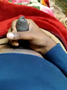 Snapshot of Brown_Munda047 chatting on 12.16.24 Brown Munda047 online show from 12.16.24