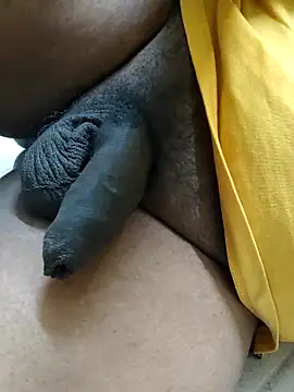 Snapshot of Brown_Munda047 chatting on 10.23.25 Brown Munda047 online show from 10.23.25