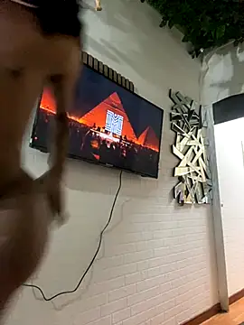 tamarabigass1 online show from 11.11.25