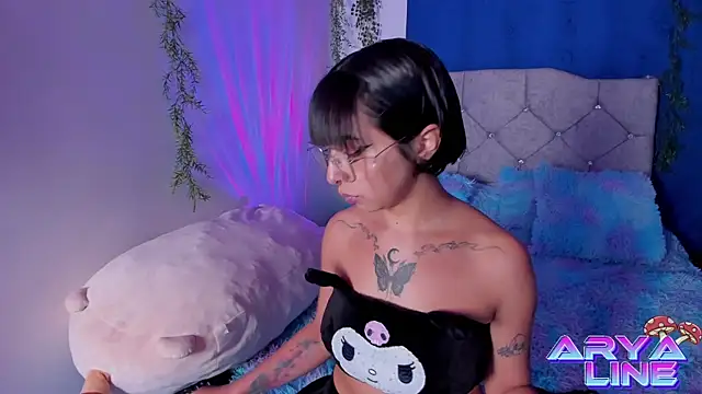 arysUwU online show from 03.21.25