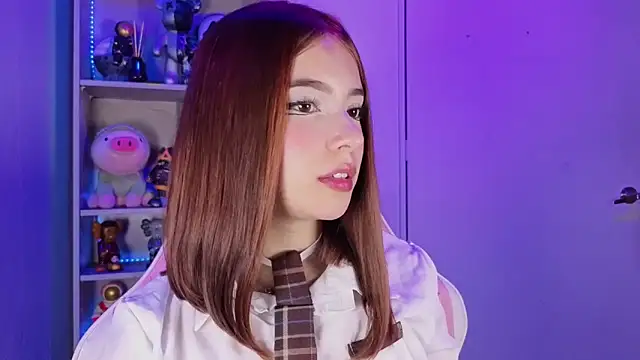 Snapshot of EmilyMiller_ chatting on 11.06.25 EmilyMiller online show from 11.06.25