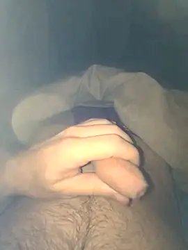 Snapshot of doudoucharlyc4 chatting on 12.13.25 doudoucharlyc4 online show from 12.13.25