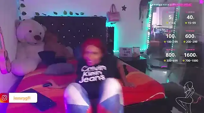 Pocahontaslovex online show from 12.19.24