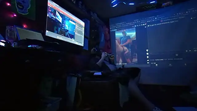 Snapshot of tayshie chatting on 03.10.26 tayshie online show from 03.10.26