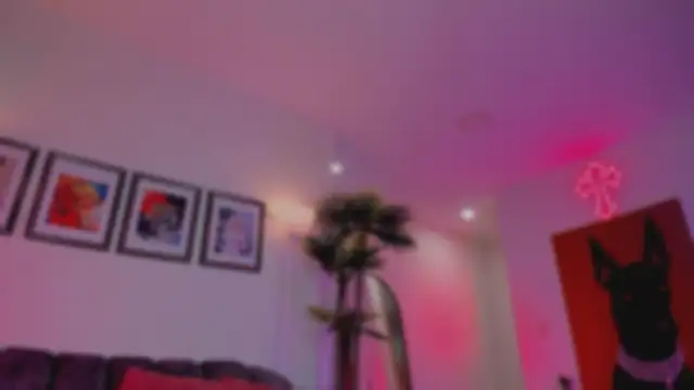 Taylor  foxxx online show from 02.04.26