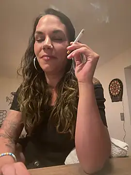 Lady Knaller online show from 05.21.26
