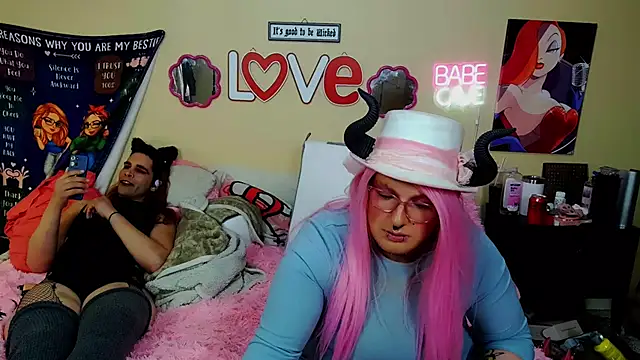 Snapshot of Blakelytgirl chatting on 03.28.26 Blakelytgirl online show from 03.28.26