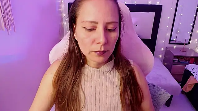 camila delarosa online show from 06.02.26
