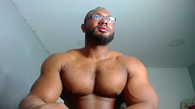 Snapshot of George_Dominator chatting on 12.21.24 George Dominator online show from 12.21.24