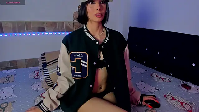 Snapshot of ChloeAddamss chatting on 09.25.25 ChloeAddamss online show from 09.25.25