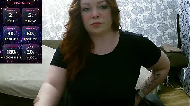 Snapshot of Sabrina_Poison chatting on 11.27.25 Sabrina Poison online show from 11.27.25