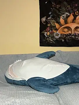 Crayzy Luv online show from 03.08.25