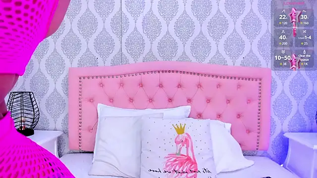 Valerith Vega  online show from 11.10.25