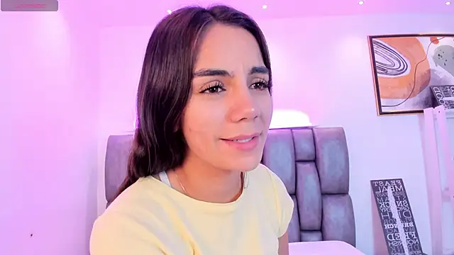 martina mancini online show from 10.31.25