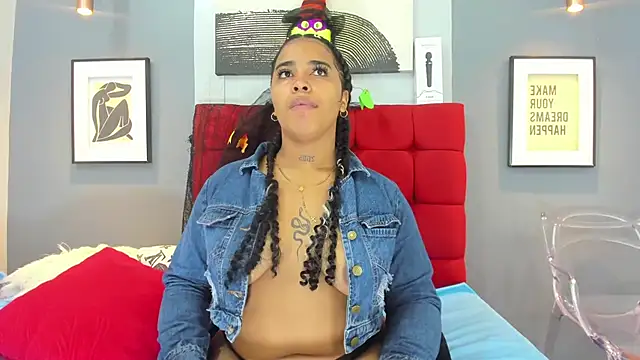 AichaBrown online show from 11.01.25