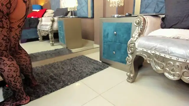 Janna Rousse  online show from 10.28.25