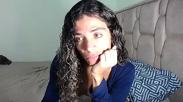 Snapshot of Nadia_Monroe chatting on 12.14.24 Nadia Monroe online show from 12.14.24
