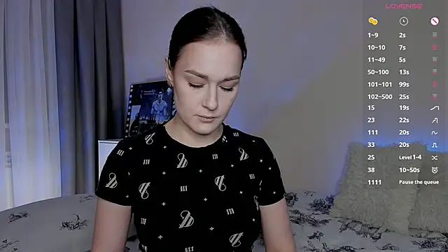 Snapshot of _RocketWay_ chatting on 02.05.25  RocketWay  online show from 02.05.25