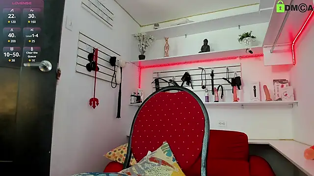 Snapshot of Alejandra_Dunn chatting on 12.21.24 Alejandra Dunn online show from 12.21.24