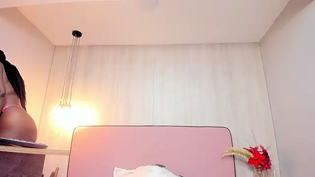 ShairaCoxx online show from 02.11.25