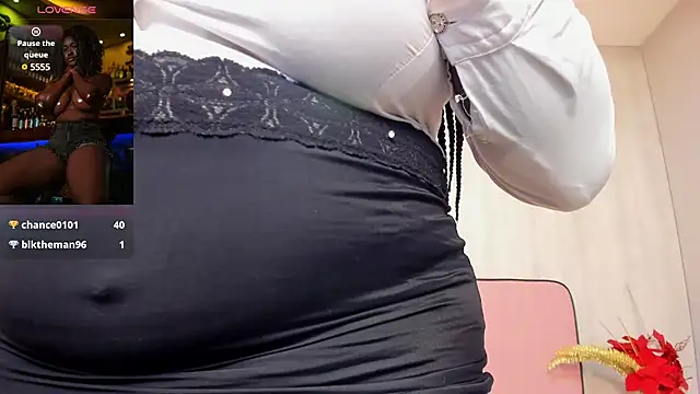 ShairaCoxx online show from 02.19.25