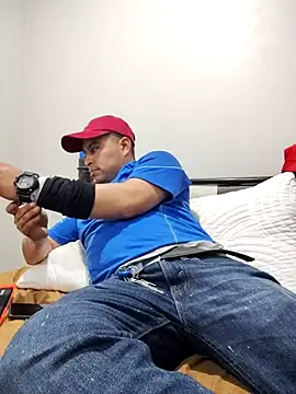 Potro23hotzen online show from 11.11.25