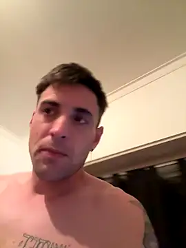 Facuurrus online show from 10.05.25