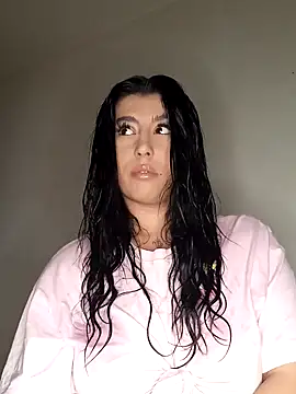 Snapshot of GiseleReine chatting on 03.19.25 GiseleReine online show from 03.19.25